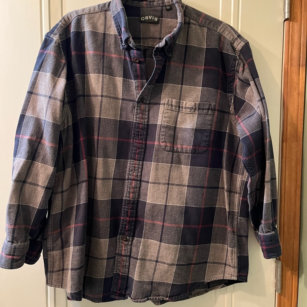 Orvis Men's Navy, Gray & Red-Accent Plaid Button-Down Shirt
